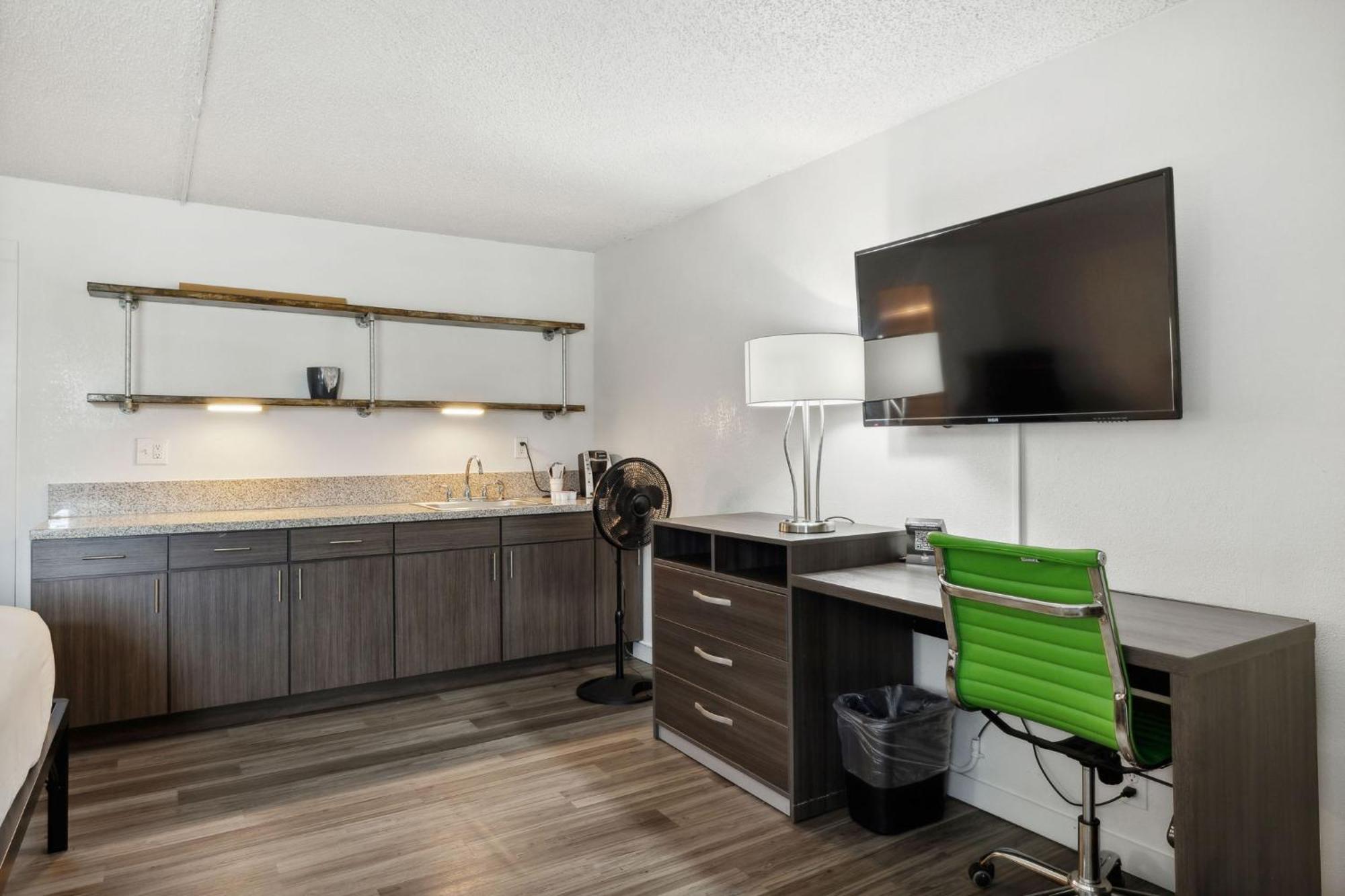Hillside Crossing Hotel Нашвил Екстериор снимка