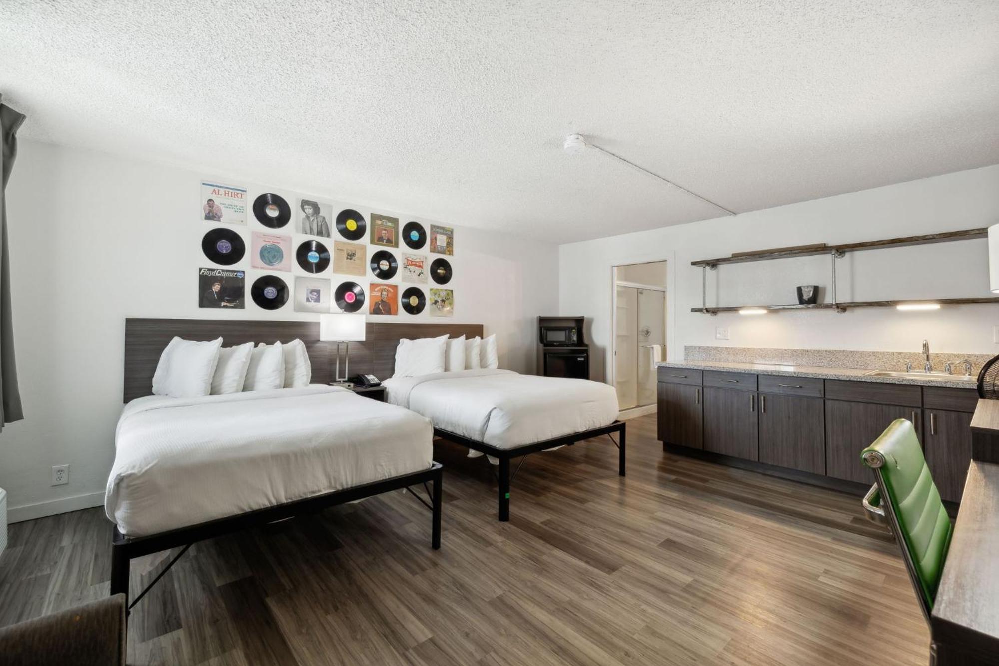 Hillside Crossing Hotel Нашвил Екстериор снимка